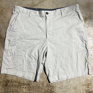 Like new! Khaki flat front shorts size 36